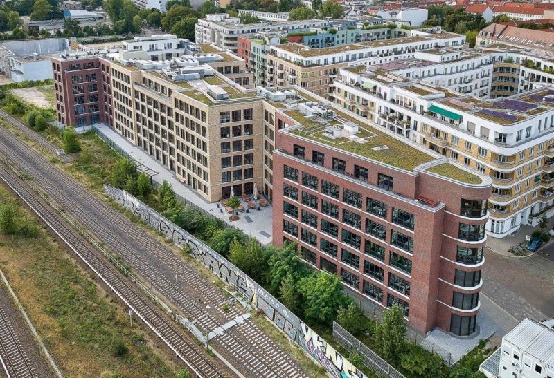 Neubau eines Büro- und Geschäftshauses in Deutschland